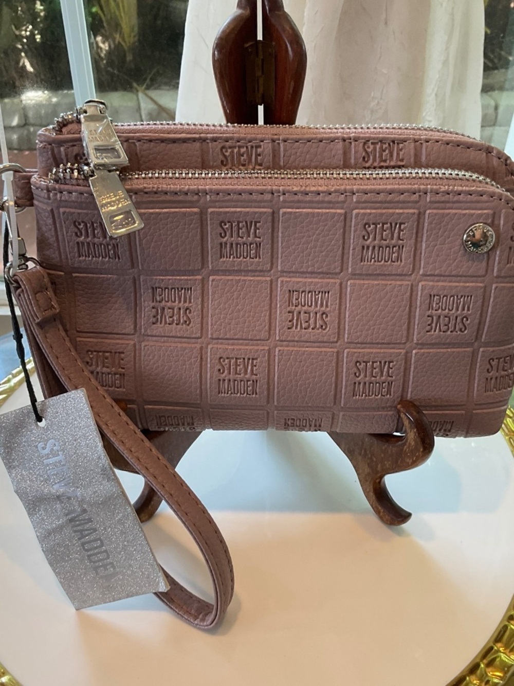 Steve Madden Mauve Colored Wristlet Wallet NWT